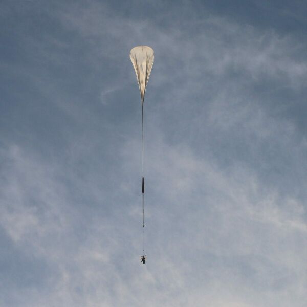 File:837 balloon telescope.jpg