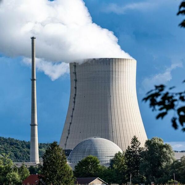 File:931 Nuclear Germany.jpg
